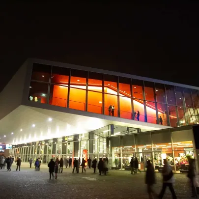 Freedom Ballett - Der Schrank