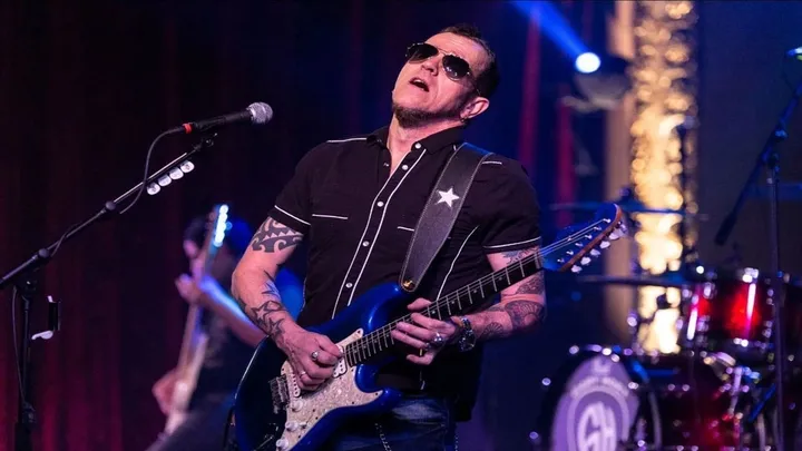 Magic Bag presents: Gary Ho Ho Hoey's Rockin’ Holiday Tour