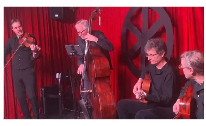 Hotclub de Zurich mit Caravane
