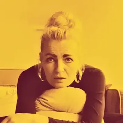 Henriette Thuesen: UNDERGANGSALDER