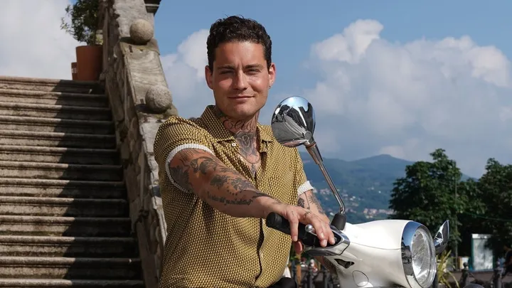 Douwe Bob - Outcast Town