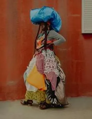 Isabél Zuaa / AFRO SAL.OYÁ