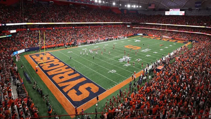 Syracuse Orange Football vs. Louisville Cardinals