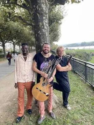 Khadim Seck, Tony Clark, Max Clouth - Baye
