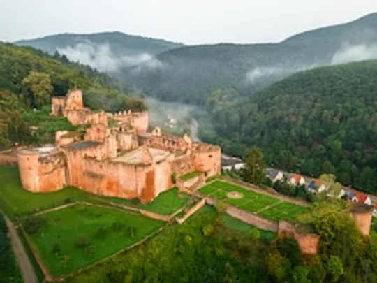 Schloss- und Festungsruine Hardenburg