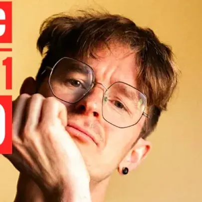 Open Mic Comedy på 28 Live i Roskilde (18+) - Rasmus Kramer er vært