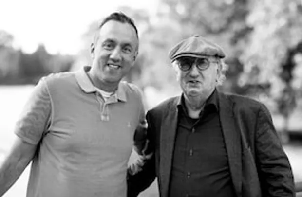 Die Pubertäts-Docs (Dr. Jan-Uwe Rogge  und Matthias Jung - Chill mal! Pubertät - Loslassen und Halt geben