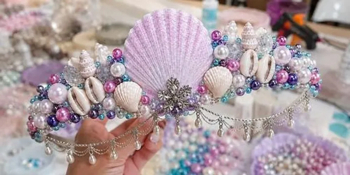 Making Mermaid Crowns (With Ms Packer)