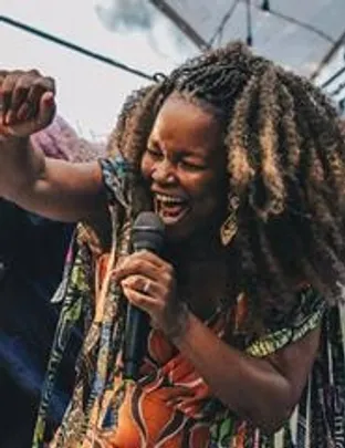Selma Umamusse | Como um dia de Domingo