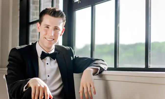 Solo Piano Spotlight: Greg Hartmann