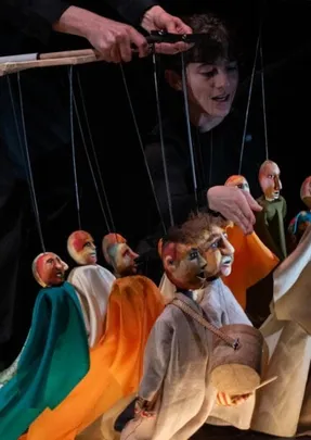 THEATRE - "Feu au lac !"