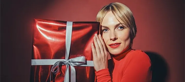 Kat Edmonson - Have Your Merry Christmas With Me