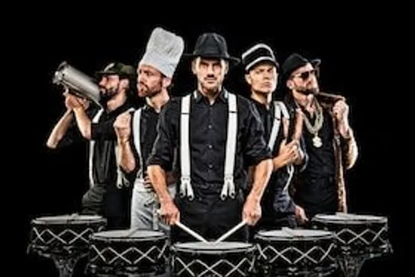 "BACKSTREET NOISE"