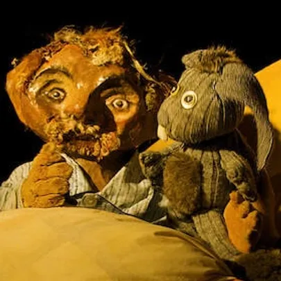 Es klopft bei Wanja in der Nacht
