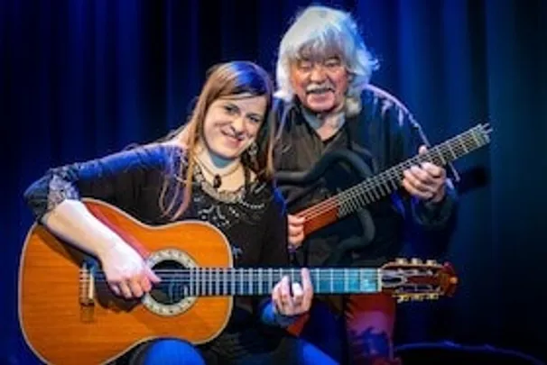 Heli Punzenberger & Angelika Bjarsch - „blue guitars"
