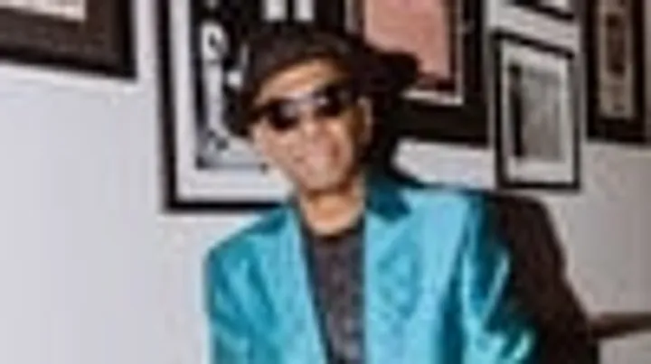 Blue Monday with Soul Man Sam & Lindsay Beaver feat. Steve Bell