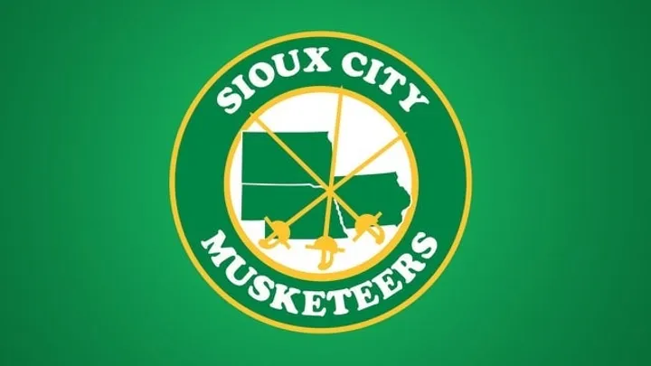 Sioux City Musketeers v Green Bay Gamblers