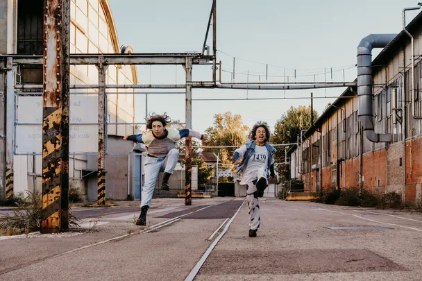 Katerina Andreou & Mélissa Guex: SHOUT TWICE