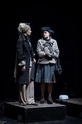 Pilies teatras Spektaklis ''Dvi poniutės į Šiaurės pusę''