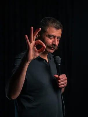 Yaver Coruk Stand Up Gösterisi