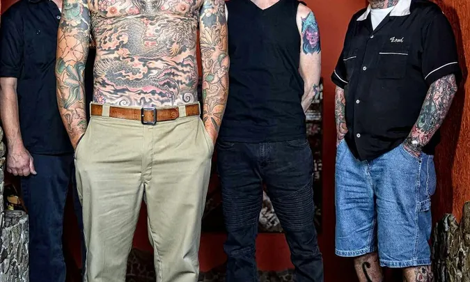 GUANA BATZ