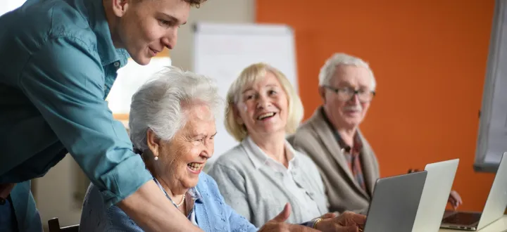 Beginner computer skills for seniors with MTC at Gosford