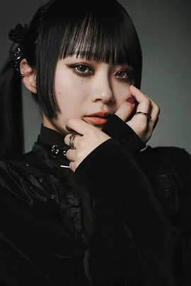 春咲暖