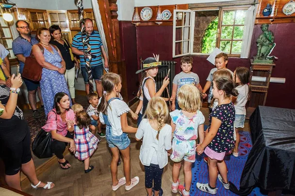 Sobotní ateliér: Jurkovičova vila v zajetí zlých duchů