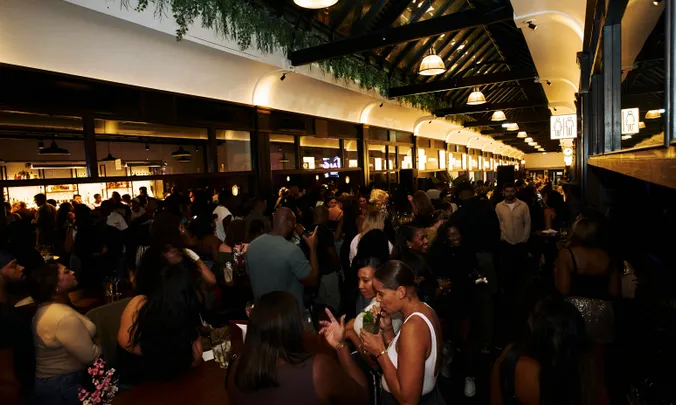 BOXHALL Lates