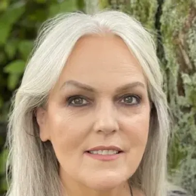 ELIN BRIMHEIM HEINESEN — fortæller om og fortolker Jens Pauli Heinesen