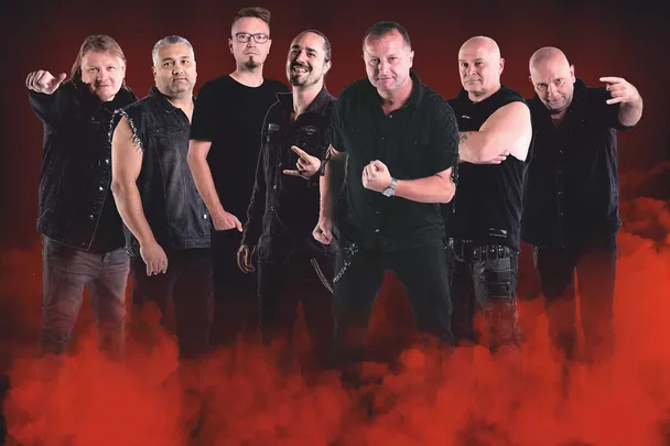 Komunál + host: Vanaheim – Podzimní tour 2026