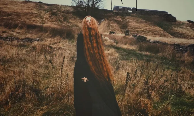 DARKHER + Special Guest MAUD THE MOTH