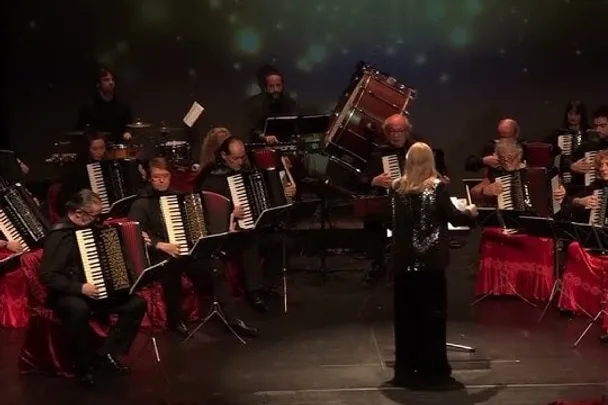 Orquesta Sinfónica de Acordeones de Bilbao: "LA EMOCIÓN CON LOS FUELLES DE BILBAO"