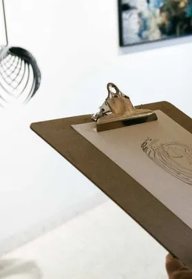 ARTE E BEM ESTAR | DESENHAR NO MUSEU