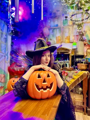 The Case of the Shrunken Pumpkin - A Halloween Adventure