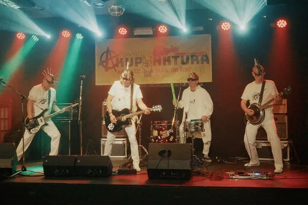 Parta 77 + Akupunktura – The Ramones Tribute + acoustic big punk hits