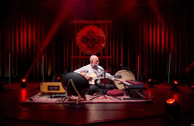 Karma Pema Dorje - Szeged - Tibeti torokénekes és énekelt mantrakoncert