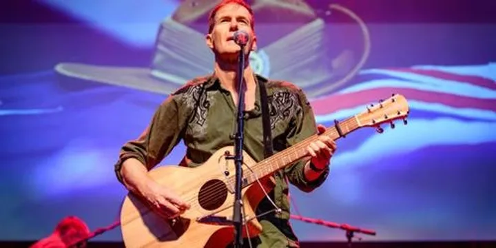 Unforgotten: Songs of Australians at War - Fred Smith