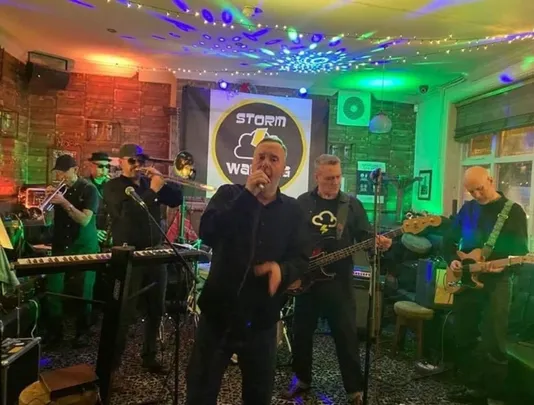 Storm Warning - Live at Billy's