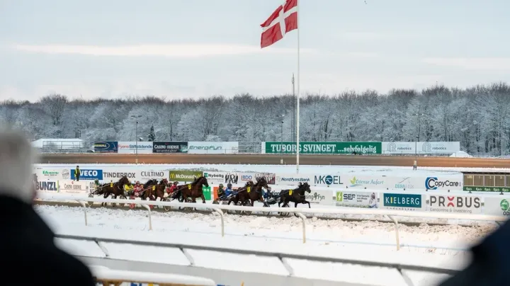Christmas Racing