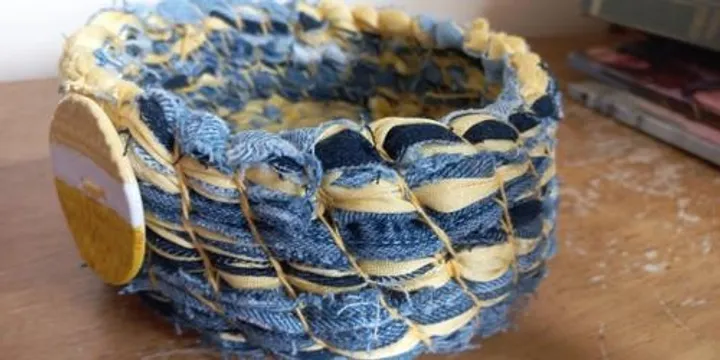 Basketry and coiling workshop (Senior's month activity)
