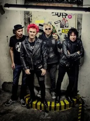 UK Subs - + Support