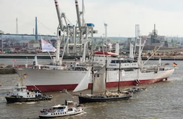 Hafengeburtstagsfahrt zum 838. Hafengeburtstag Hamburg