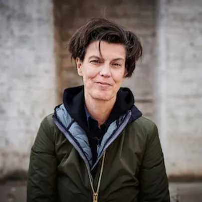 CAROLIN EMCKE - "Was zählt ein Mensch?" Buchpremiere
