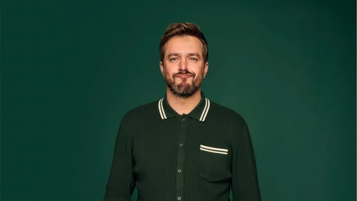 The Sunday Service w/ Iain Stirling