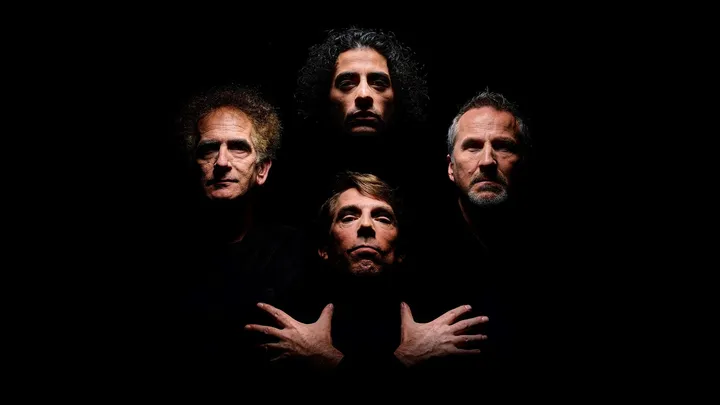 Queen Must Go On - All About the Hits