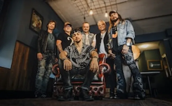 JUKE BOX HERO - Foreigner Tribute Show