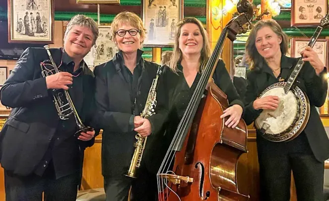 ORCHESTRE FEMININ MOONLIGHT SERENADE Jazz New Orleans/Trad