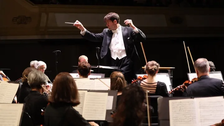 Carmina Burana with Immersive Projection Art