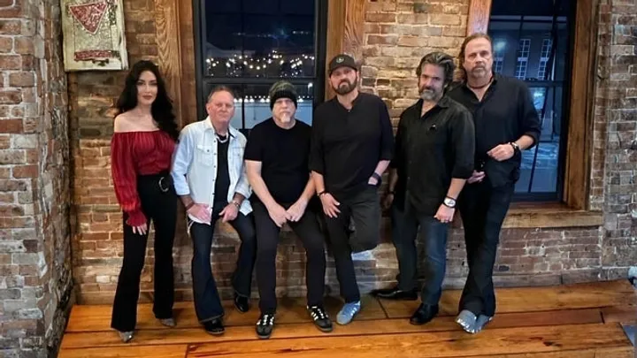 Head Games - A Tribute to Foreigner